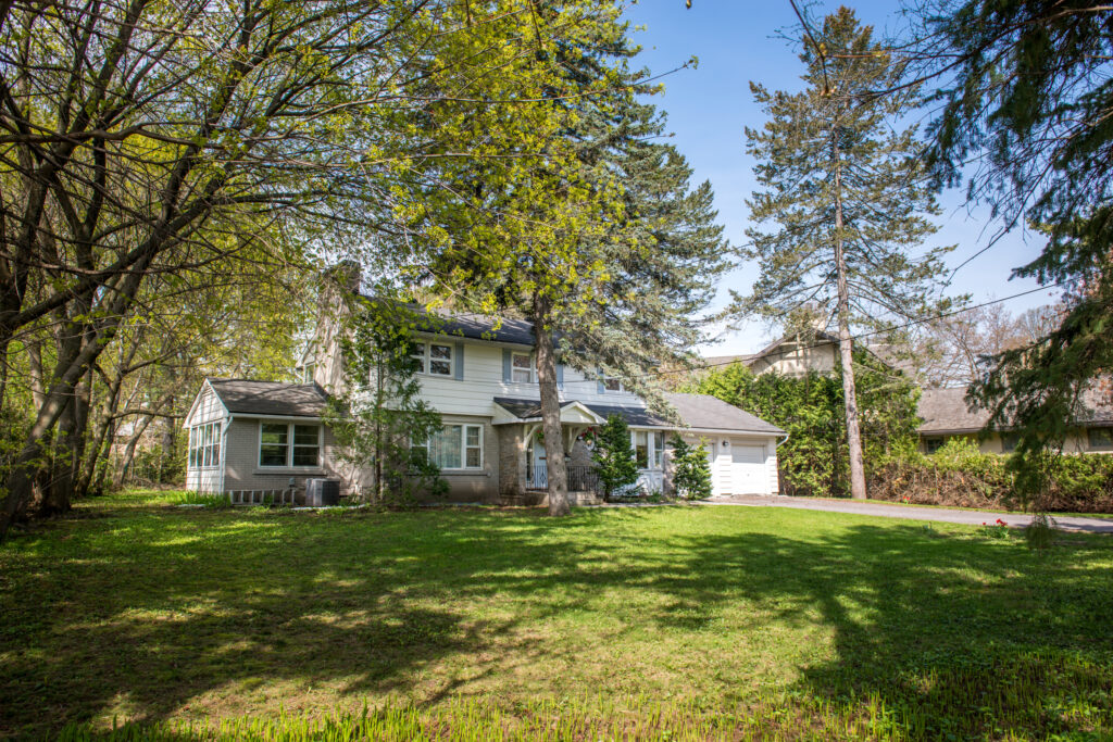 Dream Lot or Renovation in Rockcliffe Park The Leading Ottawa Luxury
