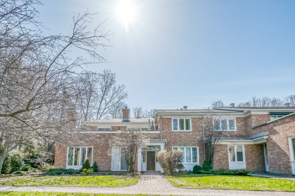 Rockcliffe Park Condo with Views of The Pond The Leading Ottawa