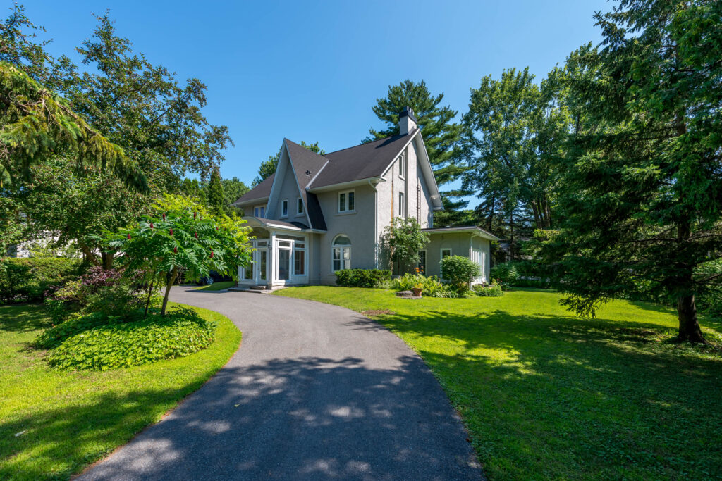 Rockcliffe Park Character Home The Leading Ottawa Luxury Real Estate