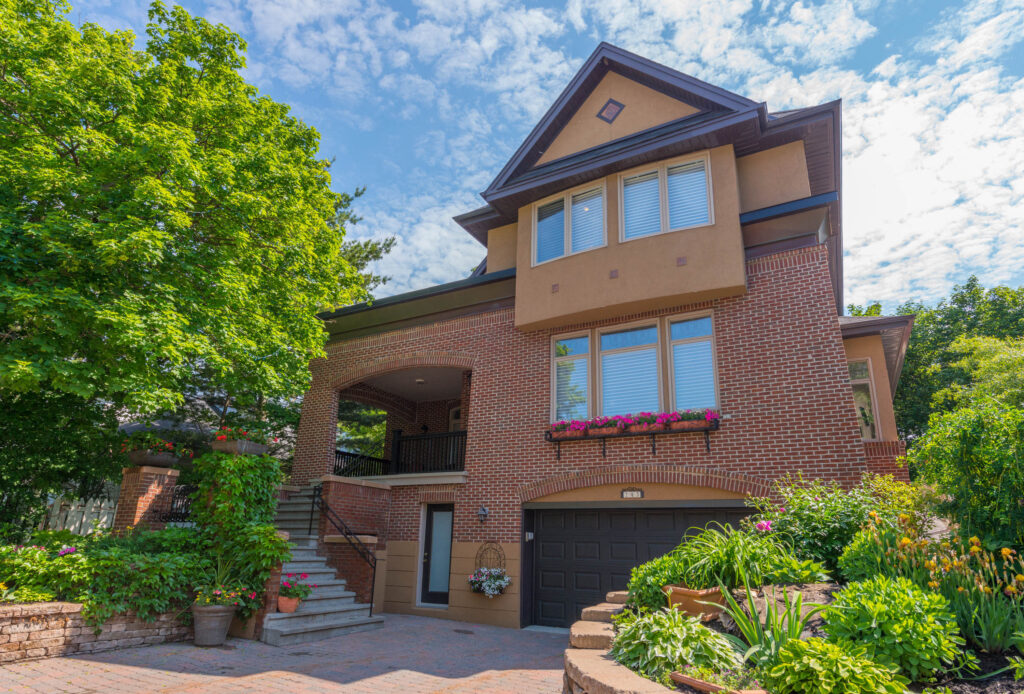 Fantastic Waterscape Property The Leading Ottawa Luxury Real Estate
